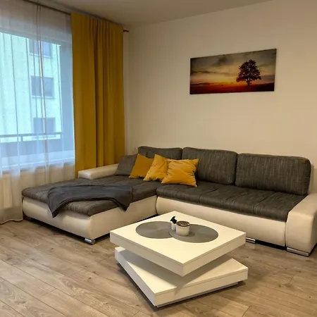 Ar Radnica House Apartmán *